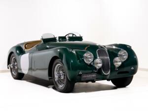 Image 1/18 of Jaguar XK 120 SE OTS (1953)