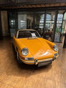 Image 2/25 of Porsche 912 (1967)