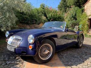 Image 2/8 de MG MGA 1600 (1960)