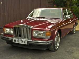 Image 5/50 de Rolls-Royce Silver Spirit III (1995)