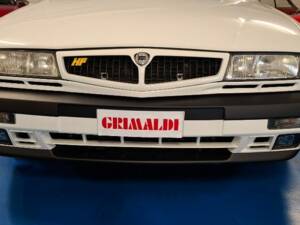 Image 2/49 of Lancia DELTA HPE 2.0 16V TURBO 3 (1997)