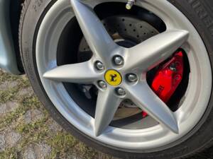 Immagine 26/31 di Ferrari 360 Modena (2000)
