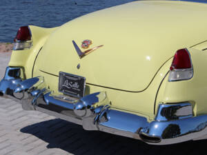 Image 7/21 of Cadillac 62 Coupe DeVille (1953)