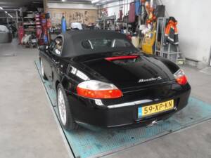 Immagine 6/50 di Porsche Boxster (2000)