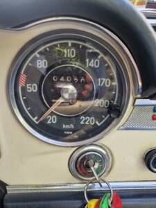 Image 23/100 de Mercedes-Benz 250 SL (1967)