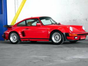 Image 3/31 of Porsche 911 Turbo 3.3 (1978)