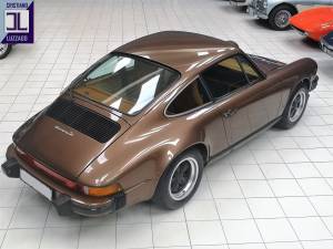 Imagen 5/49 de Porsche 911 Carrera 3.0 (1977)