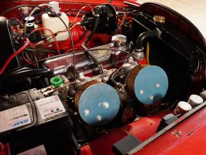 Image 10/50 of Volvo P 123 GT (1967)