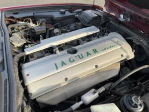 Bild 3/50 von Jaguar XJ6 3.2 Sport (1997)