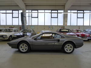Bild 23/40 von Ferrari 308 GTB (1976)