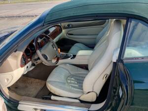 Immagine 13/39 di Jaguar XK8 4.0 (1998)