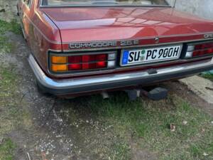 Image 5/6 of Opel Commodore 2,5 E (1982)