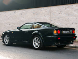 Imagen 4/31 de Aston Martin V8 Vantage V550 (1997)