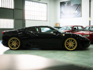 Image 18/54 de Ferrari F430 (2006)