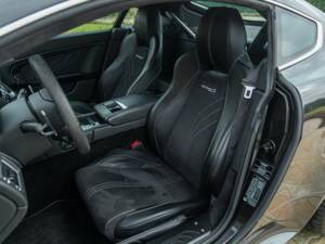 Afbeelding 30/50 van Aston Martin V8 Vantage S (2013)