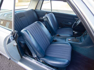 Imagen 16/39 de Mercedes-Benz 350 SLC (1972)