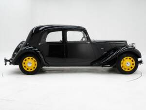 Afbeelding 6/15 van Citroën Traction Avant 11 BL Légère (1938)