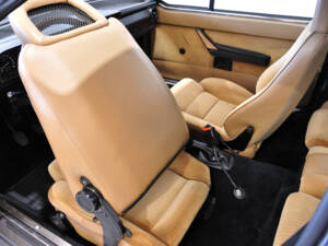 Bild 20/34 von Alfa Romeo GTV 6 2.5 (1986)