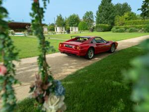 Image 44/50 de Ferrari 208 GTB Turbo (1987)