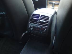 Image 58/98 of Mercedes-Benz E 63 AMG T (2008)