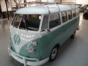 Imagen 46/50 de Volkswagen T1 panel van (1964)