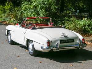 Image 11/50 of Mercedes-Benz 190 SL (1960)