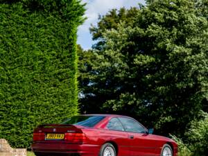 Image 42/45 of BMW 850i (1991)