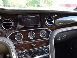 Bild 24/36 von Bentley Mulsanne Speed (2015)