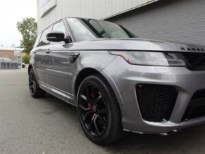 Immagine 21/93 di Land Rover Range Rover Sport SVR (2021)