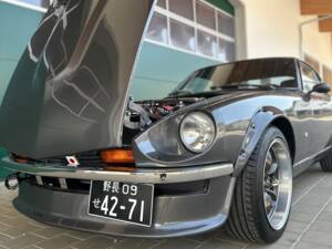 Image 26/64 of Datsun 280 Z (1976)