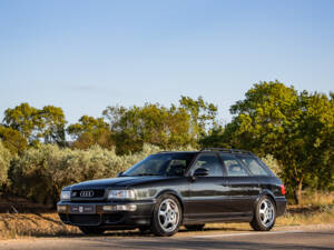 Image 45/50 of Audi RS2 Avant (1994)