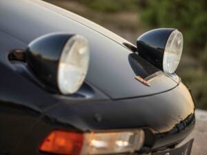 Image 15/63 of Porsche 928 GTS (1994)