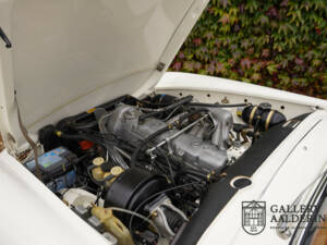 Image 19/50 de Mercedes-Benz 280 SL (1970)