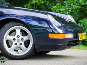 Image 26/60 de Porsche 911 Carrera (1994)