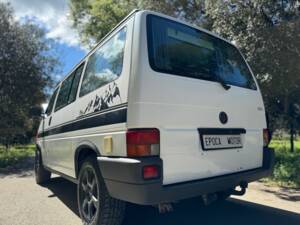 Immagine 12/36 di Volkswagen T4 Multivan 2.5 Syncro (1994)