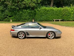 Imagen 16/22 de Porsche 911 Carrera 4S (2003)