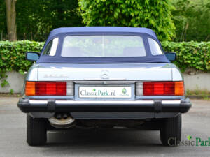 Image 20/50 of Mercedes-Benz 380 SL (1983)