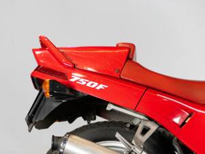 Image 22/50 of Honda DUMMY (1988)