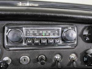 Imagen 36/82 de MG MGB (1967)