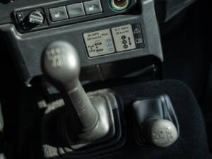 Image 33/46 de Land Rover Defender 110 (2013)