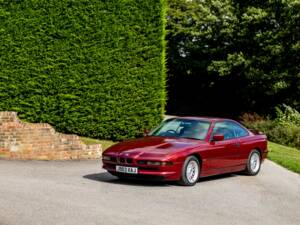 Image 41/45 of BMW 850i (1991)