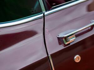 Bild 98/200 von Cadillac Coupe DeVille (1968)