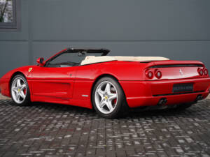 Image 2/50 of Ferrari F 355 Spider (1999)