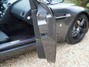 Imagen 40/50 de Aston Martin V8 Vantage (2008)