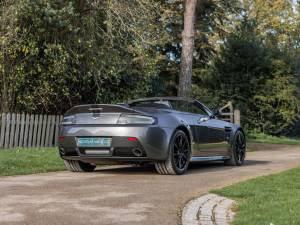 Image 11/50 de Aston Martin V12 Vantage AMR (2018)