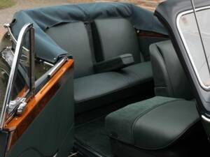 Bild 57/74 von Jaguar Mk V  3.5 Liter (1951)