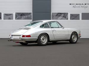 Immagine 4/38 di Porsche 911 2.0 (1965)