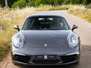 Image 36/50 of Porsche 911 Carrera 4S (2013)