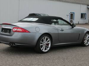 Bild 24/88 von Jaguar XKR (2010)