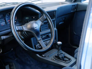 Image 14/23 of BMW 535i (1984)